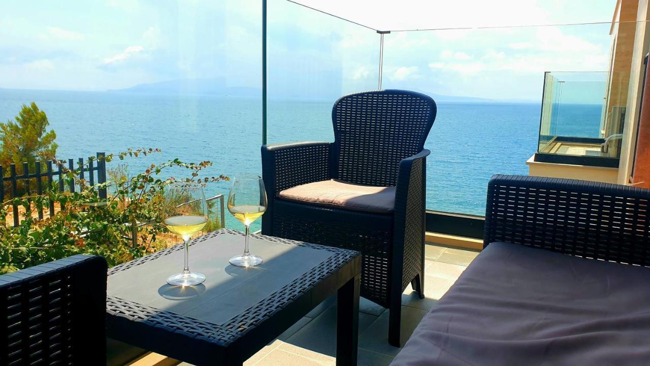 2F Saranda Apartment Eksteriør billede