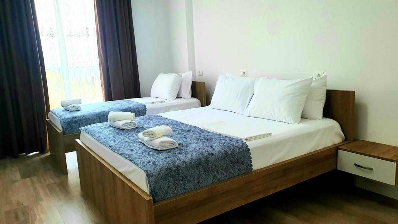 2F Saranda Apartment Eksteriør billede