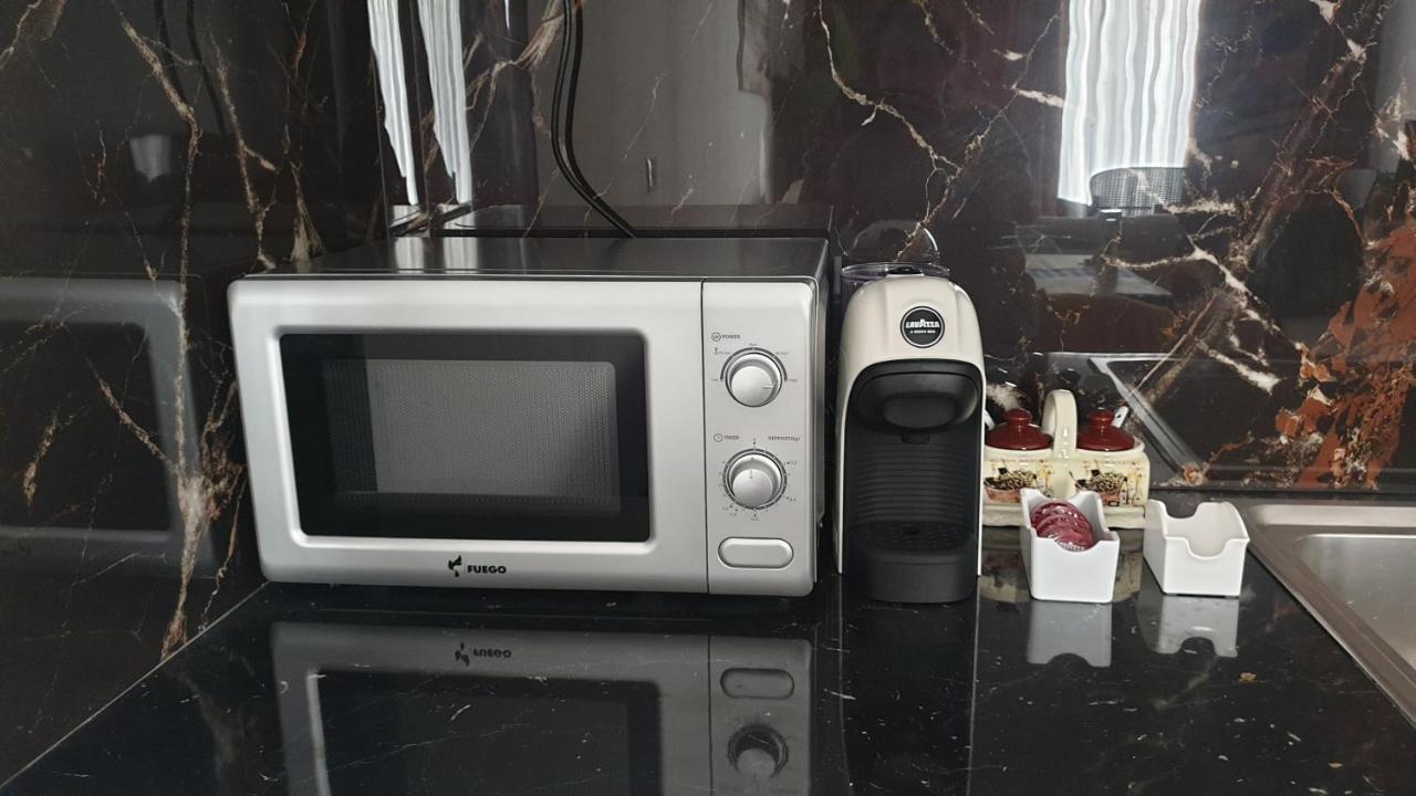 2F Saranda Apartment Eksteriør billede